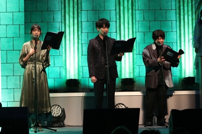 『ダンまち』アニメ10周年スペシャルイベント「Aedes Vesta -聖火の軌跡-」レポート｜原作・大森藤ノ先生書き下ろしのカオスな朗読劇に大爆笑!?　そして、アニメ第6期の制作も発表に！-4