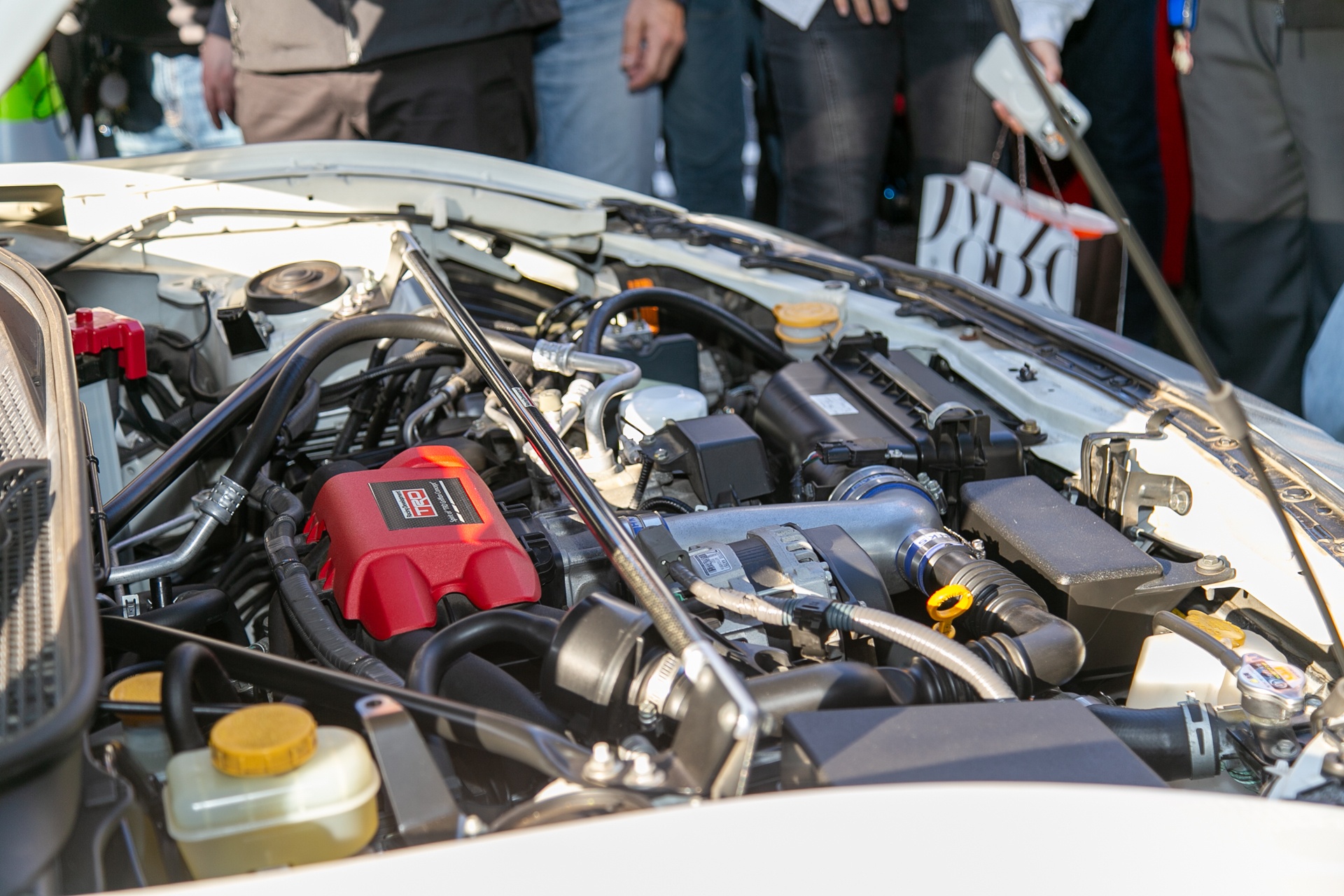 三間音響監督の音や車へのこだわりや、実際に制作された86レプリカの展示など1日中『MFゴースト』尽くし。TVアニメ『MFゴースト』第4戦開幕&エマ・グリーン登場記念！ガレージトークをレポート-20