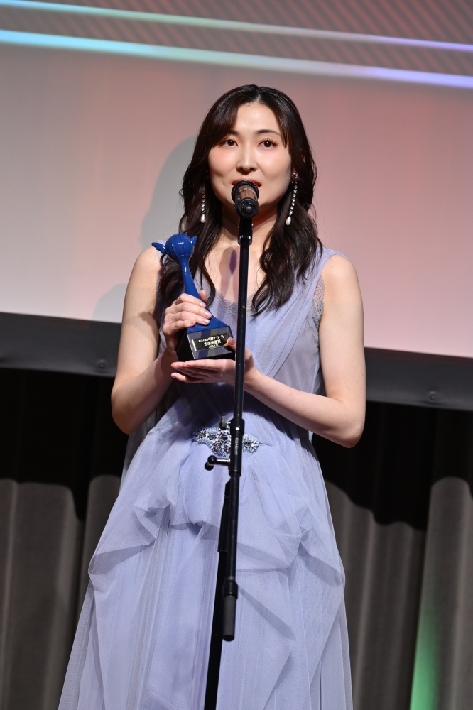 「第20回 声優アワード」主演声優賞：若山詩音さんコメント｜「いただいたこの賞に恥じないような人間になっていくために、精一杯努力していこうと思います」-1