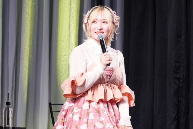 『お隣の天使様にいつの間にか駄目人間にされていた件2』スペシャルステージレポート｜坂泰斗さん、石見舞菜香さんらキャスト陣が第2期の見どころを語る！　第1期で真昼が「周くん」と言ったシーンのみで構成されたカウント動画に会場大爆笑【AJ2026】-4