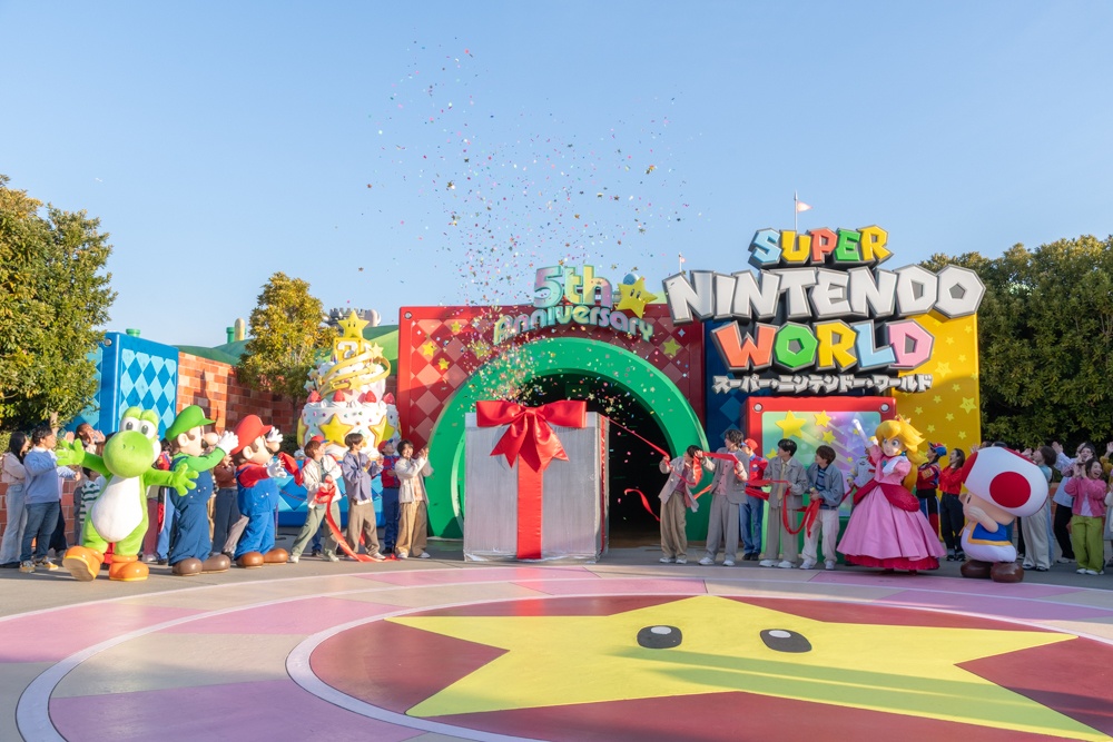 「無敵状態や！　今！」──なにわ男子＆マリオ、ルイージらが“一致団結”して5周年の開幕を宣言！ ユニバーサル・スタジオ・ジャパン「スーパー・ニンテンドー・ワールド™」5周年アニバーサリー・セレモニーレポート-3