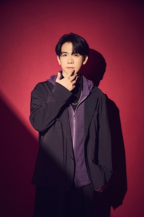 アニメ『桃源暗鬼』AJステージに新キャラ猫咲波久礼役・岡本信彦さんがサプライズ登場！　日光・華厳の滝編は日本テレビ系フラアニ枠にて2026年10月放送開始！　印南 幽役に伊東健人さんが決定【AJ2026】-4