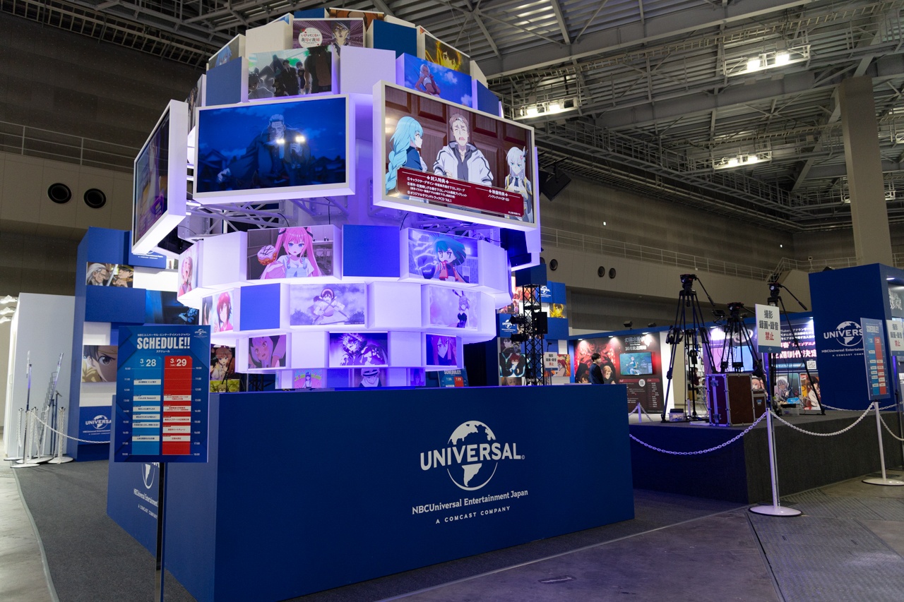 アニメ『夜桜さん』などの注目作展示で盛り上がる「NBCU」ブースフォトレポート【アニメジャパン2026】