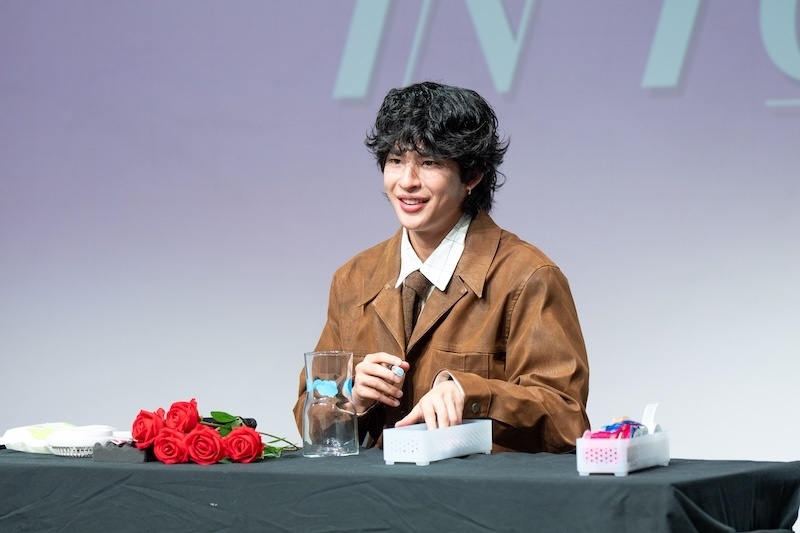 「愛とは炎」「愛とはホーム」──バレンタインデーの思い出話で共感と爆笑？ 「GMMTV FAN-EVENT IN TOKYO」2/15 Markさん登壇公演レポート＆インタビュー-6