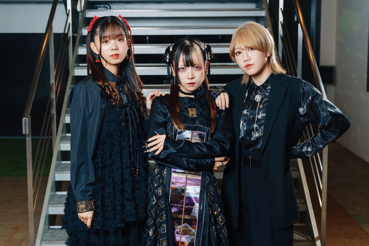 TVアニメ『ニディガ』川口莉奈×椎名桜月×星希成奏「カラマーゾフ」インタビュー