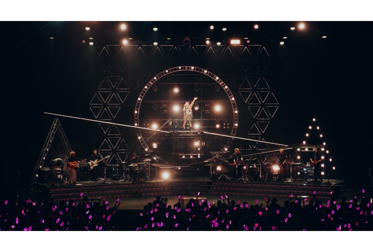 LiSA 7thアルバム「LACE UP」発売｜ツアードキュメントMV公開