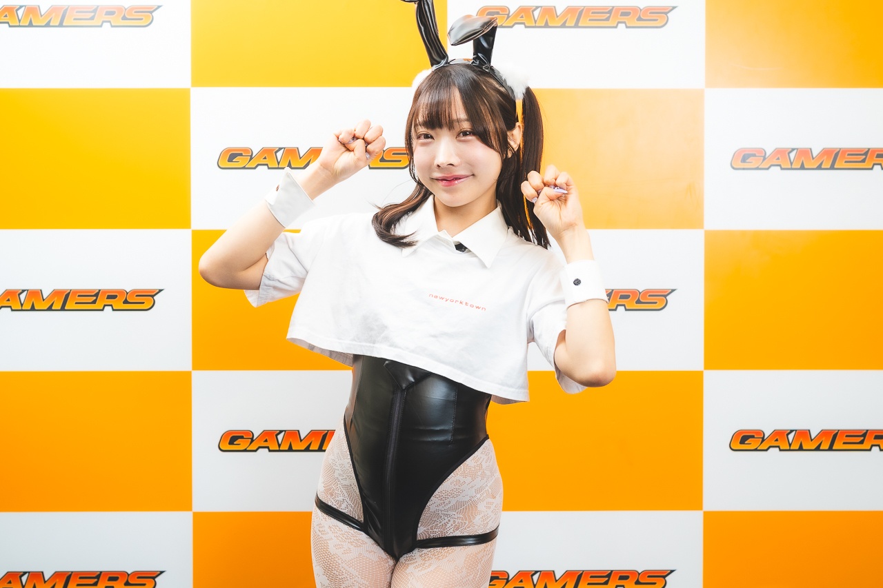 平日は会社員、週末はセクシーバニーに!? 人気レイヤー・かみてゃん。のギャップに視線釘付け【ゲマコス09 撮り下ろしグラビア＆インタビュー】-9
