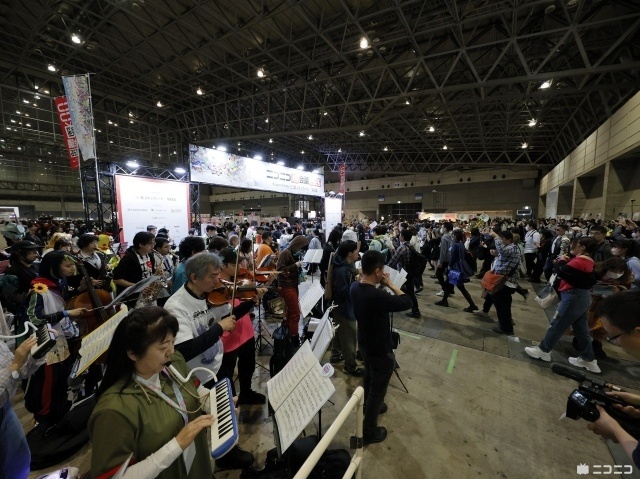 「ニコニコ超会議2026」公式レポートが到着！　小林幸子さん、高橋洋子さん、AKINO with bless4ら出演｜「ニコニコ超会議 2027」は2027年4月に開催-3