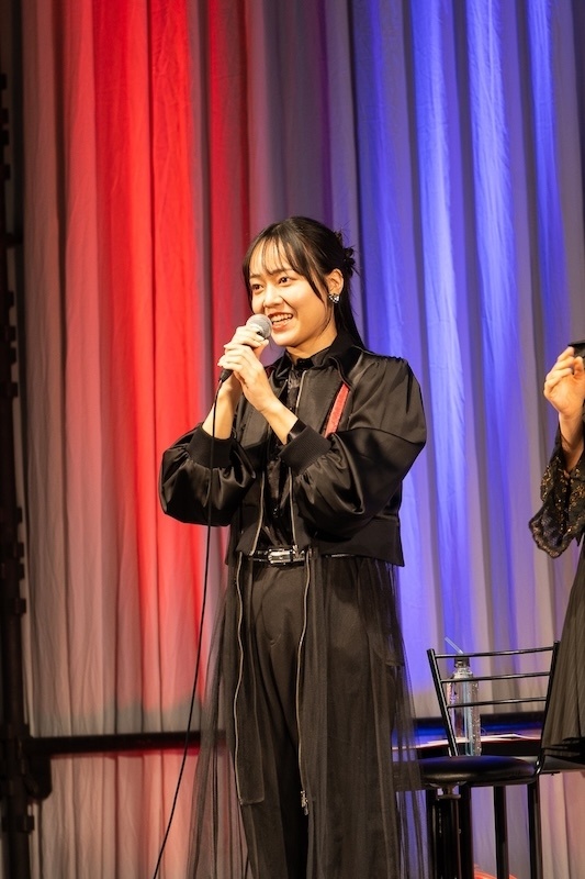 劇場版『残響編』は2027年公開決定！ 『ダンまち』コラボも発表され熱狂に包まれた「陰の実力者になりたくて！」プロジェクトスペシャルステージレポート【AJ2026】-7