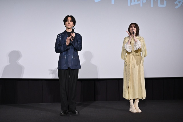 『機動戦士ガンダム 閃光のハサウェイ キルケ―の魔女』小野賢章さん＆上田麗奈さんが登壇した公開御礼舞台挨拶レポート｜おふたりが描いた猫の「四春：フォーチュン」……その可愛さの程やいかに!?-1