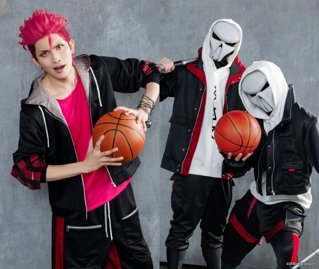 ▲バリスタ（演：川上 将大）　UNKNOWN A（suit actor 滝山 翔太）＆UNKNOWN B（suit actor 優志）