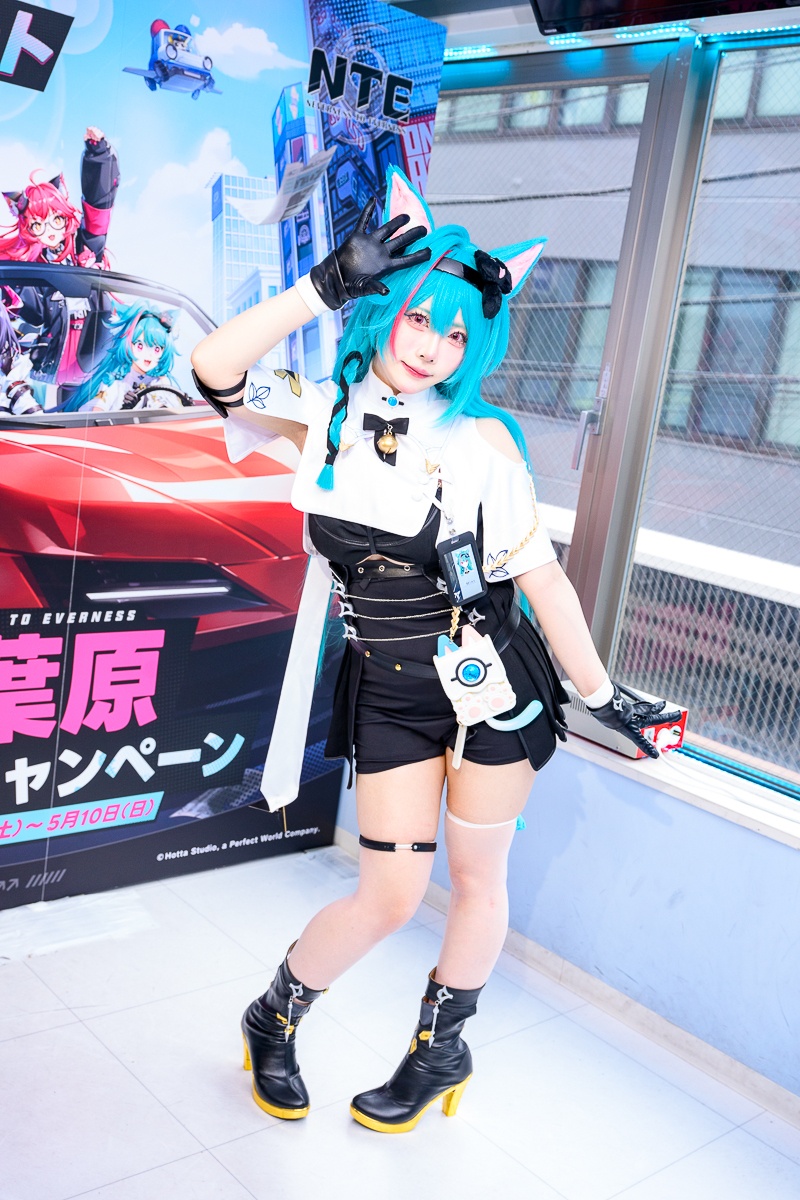秋葉原が熱狂！ 美人コスプレイヤー・たっぷりめろこの“可愛すぎる猫耳”姿に視線釘付け！　ゲーム『NTE』1日店長イベントをレポート-1