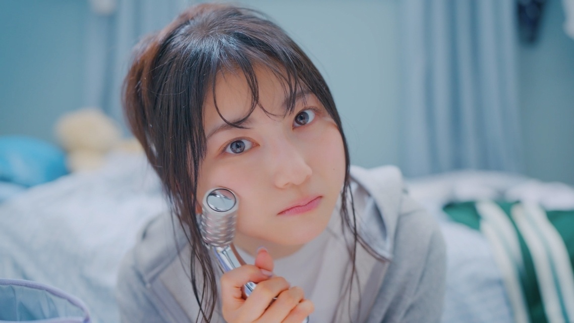 雨宮天さんの『かのかり』OPテーマ「ノンシナリオ・エチュード」MV公開！　2つの世界観を行き来する構成は、まるで寸劇のような仕上がり-1