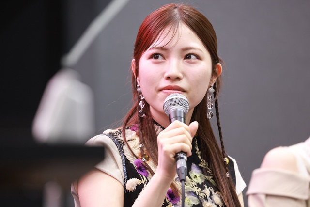 第3期新ヒロイン・伊院知与役の石原夏織さん、ナディー役の竹達彩奈さんがシークレットゲストで登場！『君のことが大大大大大好きな100人の彼女』ステージレポート【AJ2026】-11