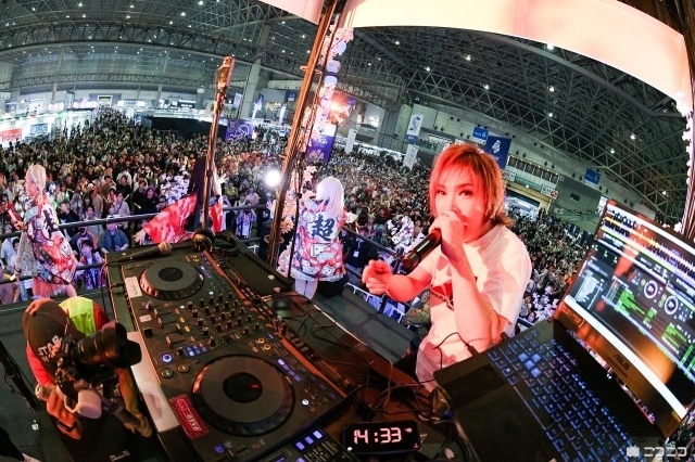 「ニコニコ超会議2026」公式レポートが到着！　小林幸子さん、高橋洋子さん、AKINO with bless4ら出演｜「ニコニコ超会議 2027」は2027年4月に開催-7