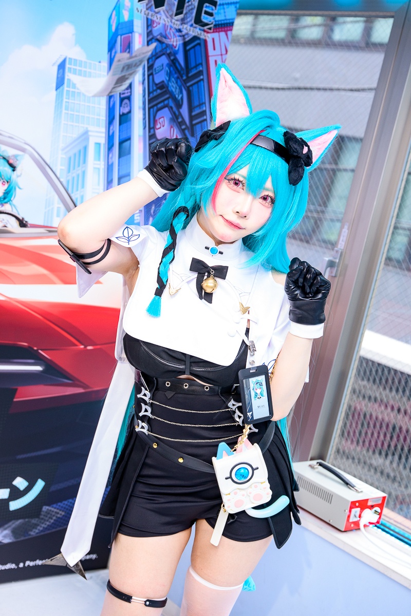 秋葉原が熱狂！ 美人コスプレイヤー・たっぷりめろこの“可愛すぎる猫耳”姿に視線釘付け！　ゲーム『NTE』1日店長イベントをレポート-3