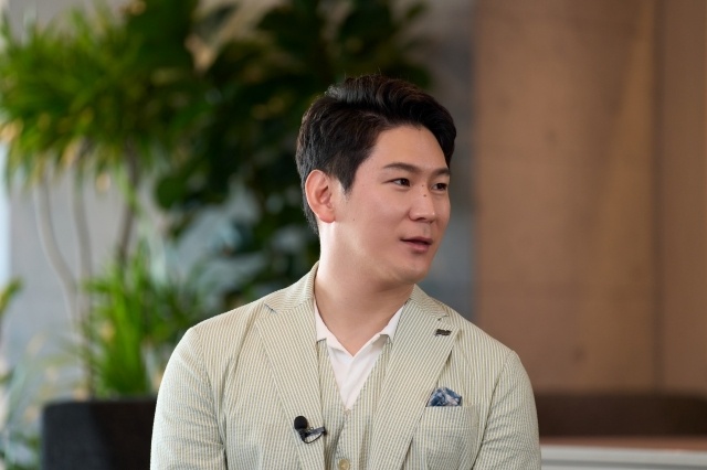 ドラマ『アマデウス』モーツァルト役・小野田龍之介さん×サリエリ役・山寺宏一さんの公式インタビューが到着！-16