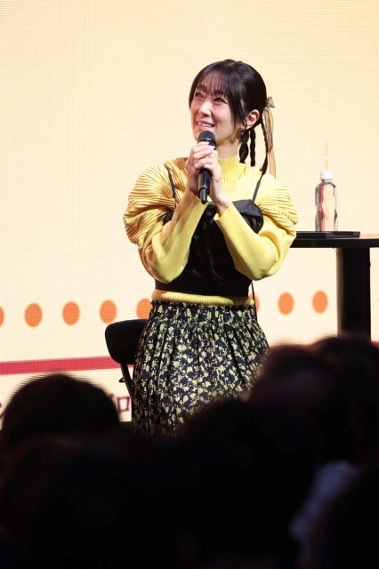 『グロウアップショウ ～ひまわりのサーカス団～』ステージの公式レポートが到着！　野田朋花さん、黒崎しおりさん、釘宮理恵さんがキャラクターにちなんだ色の衣装で登壇【AJ2026】-6