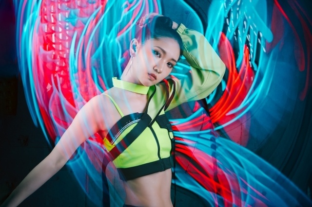 “違い”は、否定するものじゃない。ありのままの自分も、この世界も、すべて美しいと伝えたい──『姫騎士は蛮族の嫁』OPテーマ「BEAUTIFUL」に込めた想いにフォーカス　前島麻由インタビュー-1