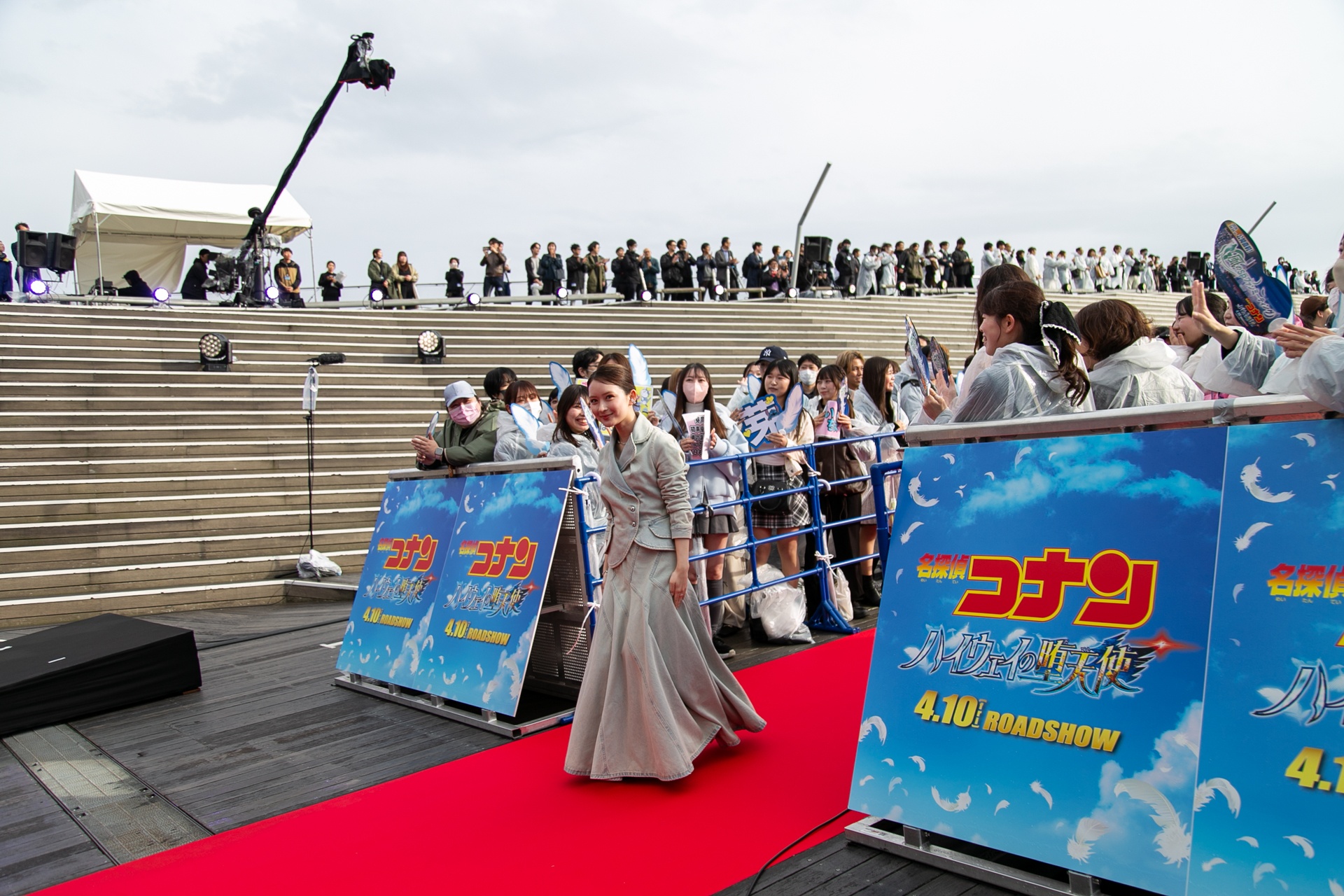 劇場版『名探偵コナン ハイウェイの堕天使』舞台となる横浜に高山みなみさんら声優陣が集結！　公開直前イベント「風のSPファンミーティング」をレポート-2