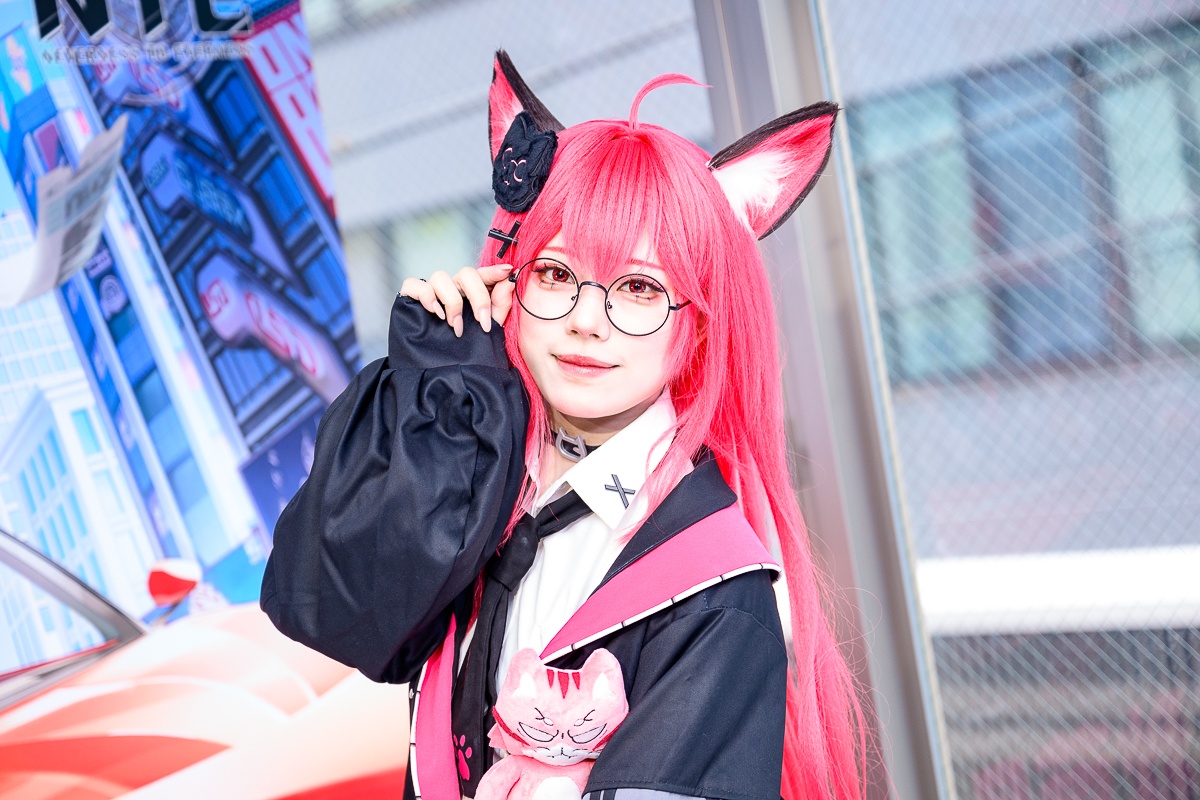 眼鏡越しのその視線はズルい……！ あまねひなさんの知的でキュートなナナリのコスプレに悶絶必至!?｜ゲーム『NTE』美人コスプレイヤー特集-8