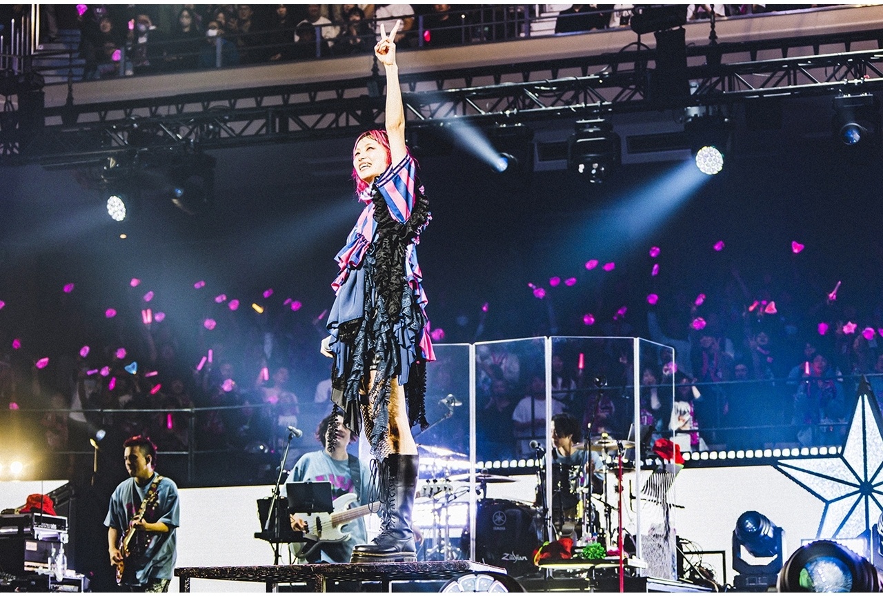 LiSAアリーナツアー初日で「YES」をサプライズ初披露！