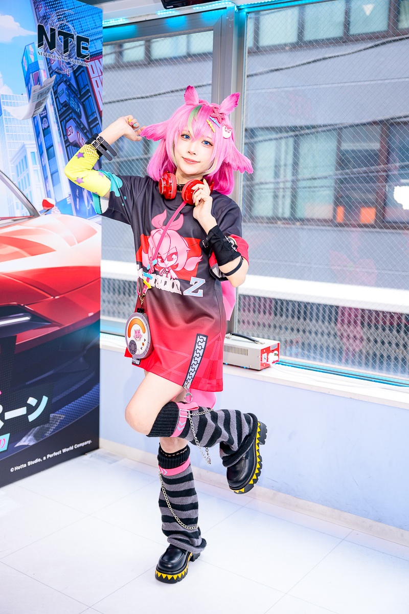 無防備な笑顔にノックアウト!? めでぃさん扮するハニアの“最強スポーティー”なケモ耳姿がたまらない！｜ゲーム『NTE』美人コスプレイヤー特集-3