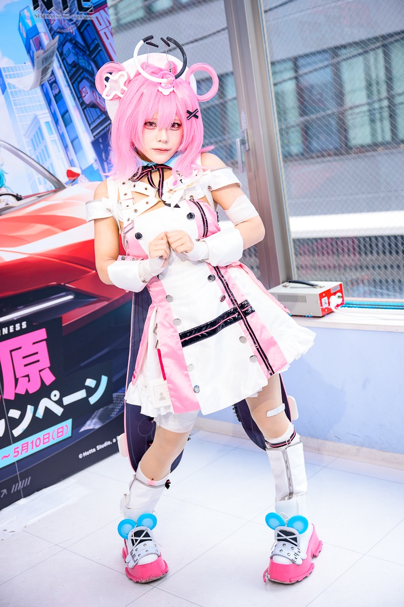 これは反則級の破壊力…！ あのねのあの“魅惑の谷間＆あざとポーズ”にドキッとするゲーム『NTE』ちぃちゃんのコスプレ大公開-1