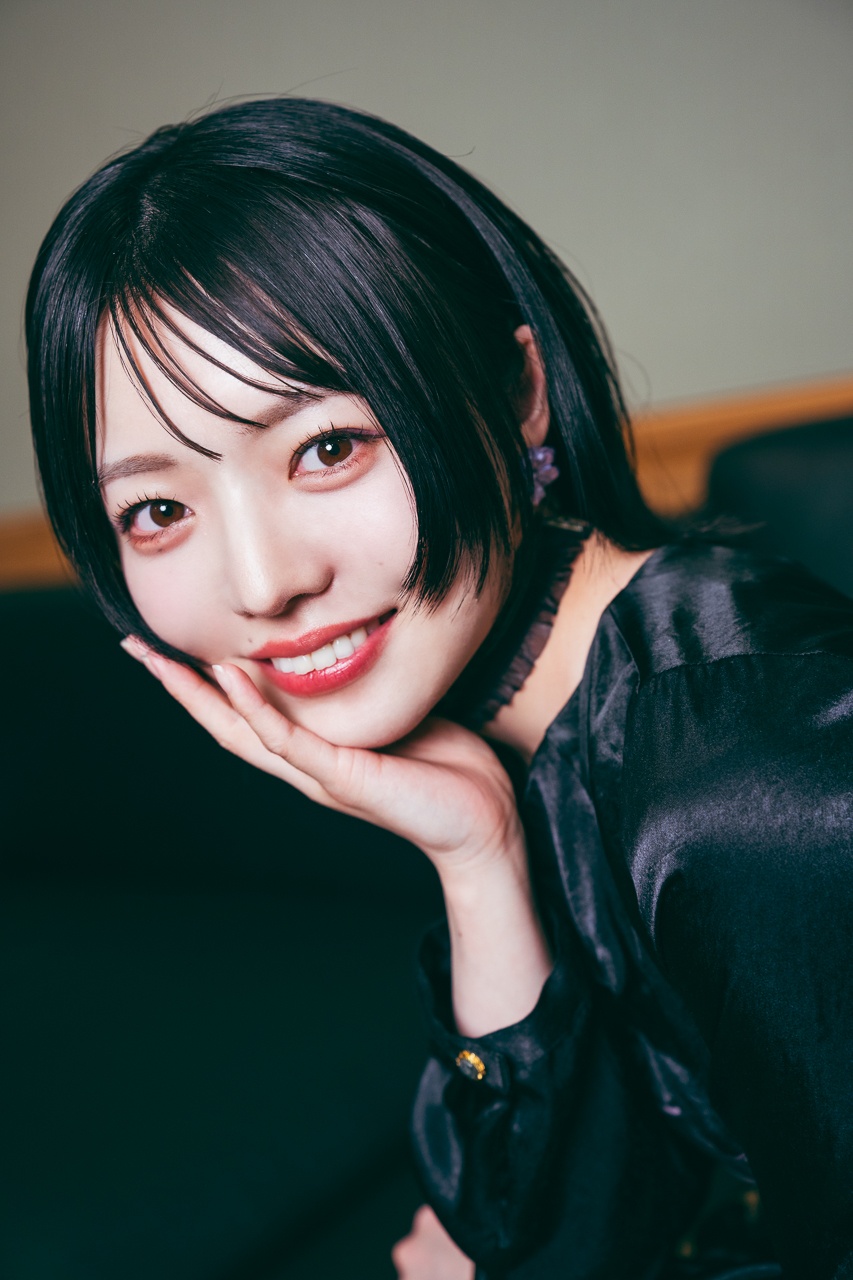 「ファーストキスがお尻の穴なんて嫌！」衝撃の台詞から始まった魔法学校物語――TVアニメ『黒猫と魔女の教室』本渡楓さん×島﨑信長さん×和泉風花さんインタビュー｜「可愛いだけじゃない」泥臭い成長とバディの絆-7