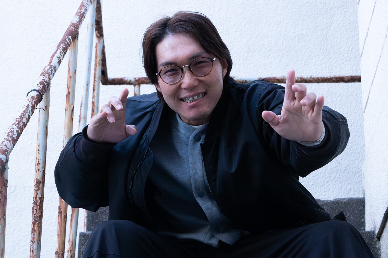 輝くスーツの苦労とは？高田JAPANが語るギャバい最新アクション【月刊 高田JAPAN 第6回 2026年6月号】-6