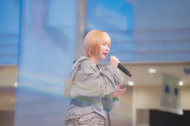 藍井エイルさん ニューシングル「MONSTER／絵空事」発売記念フリーライブの公式レポートが到着！　約10年ぶりのフリーライブにファン熱狂-8