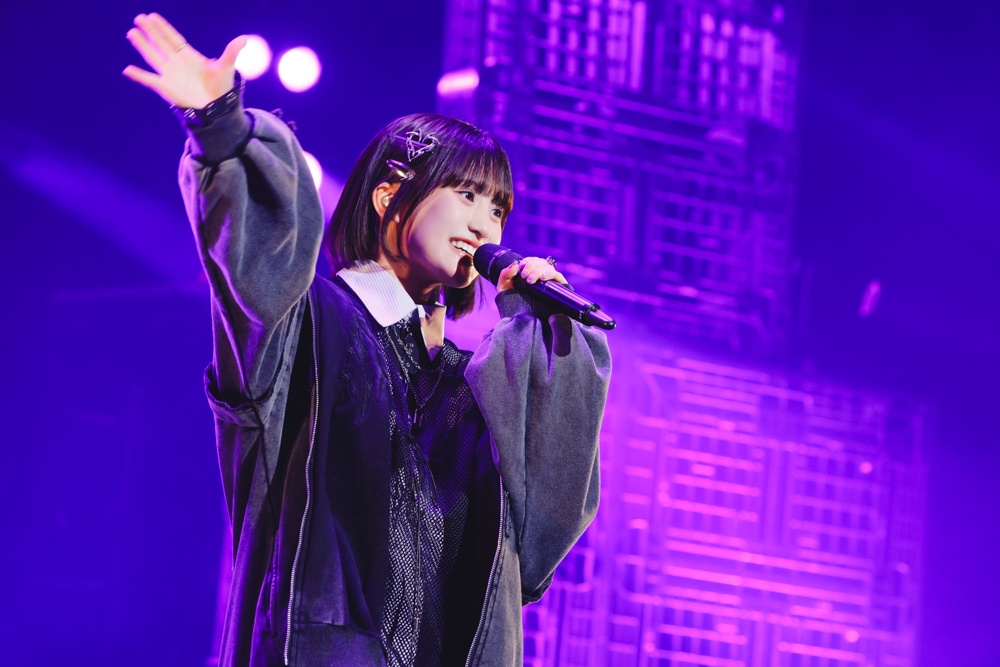 「せーの？」『ワン!!』全世界の熱犬は“激熱犬”へ──衝撃の全曲ライブから浴びたのは史上最強の“わっこいい”だった！ 「天狼群 1st LIVE-フェンリル-」昼公演レポート-2