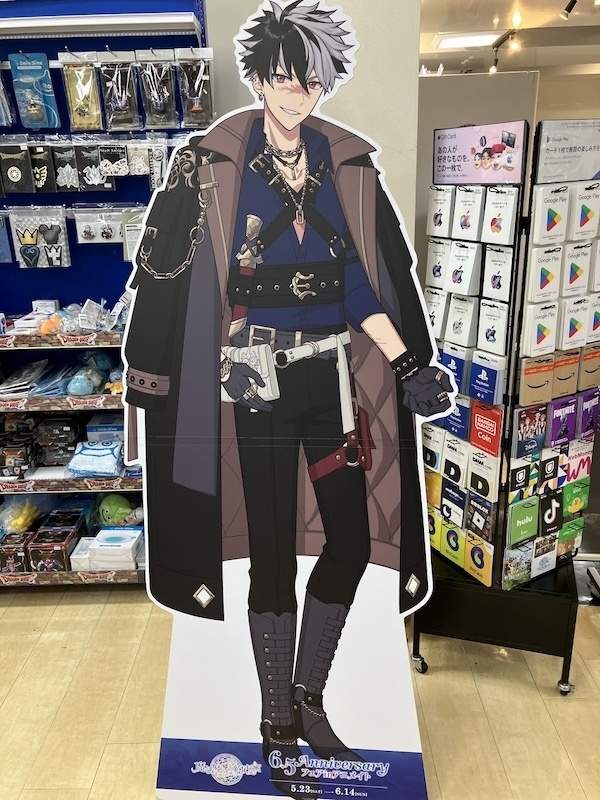 全国のアニメイトで「初めまして」そして「ようこそ」──「『魔法使いの約束』6.5Anniversary フェアinアニメイト」開催を記念して設置される魔法使いたちのスタンディパネルをまるっとご紹介！【フォトレポート】-8