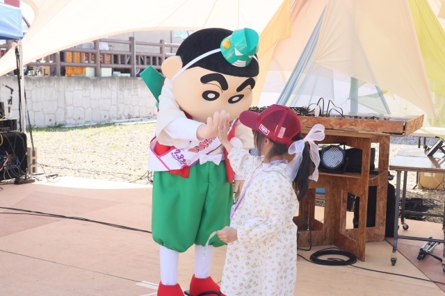 『映画クレヨンしんちゃん 奇々怪々！オラの妖怪バケ～ション』春の秋田キャンペーンを実施！　しんのすけが秋田県大仙市でPR｜「妖怪大集合！バケ～ションスチール」解禁-5