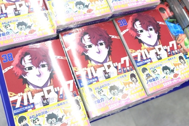 フェア「名探偵コナン 2026 SPRINGフェア」が開催中！　コミックス『ブルーロック(38)』が発売！　ほか［今日のアニメイト池袋本店］-9
