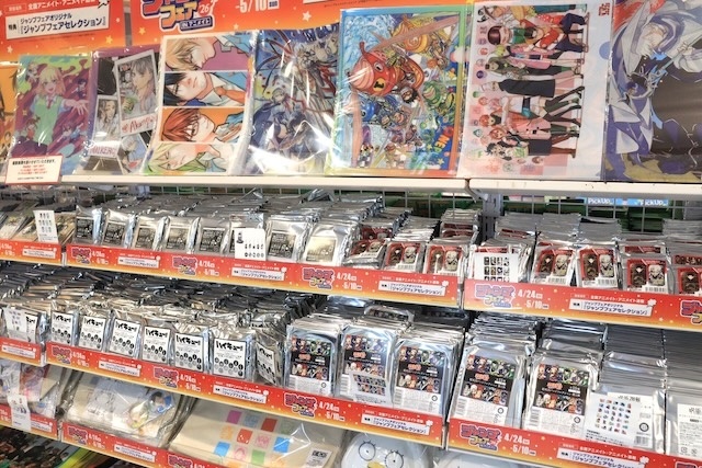 フェア「「ノーゲーム・ノーライフ」PALE TONE series　ポップアップストア」や「『ダンガンロンパシリーズ』サイバー・ロジックフェア」が開催中！　ほか［今日のアニメイト池袋本店］-19