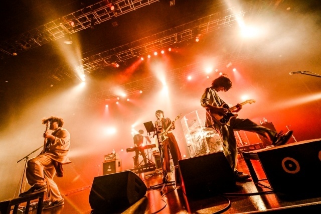 花澤香菜さん×ポルカドットスティングレイによる対バンライブ「ポル香菜合戦～ポルカと香菜の対戦ありがとね～」東京公演の公式レポートが到着！　9月12日にワンマンライブが開催決定-2