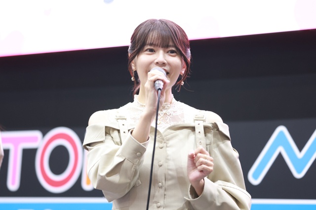 第3期新ヒロイン・伊院知与役の石原夏織さん、ナディー役の竹達彩奈さんがシークレットゲストで登場！『君のことが大大大大大好きな100人の彼女』ステージレポート【AJ2026】-4