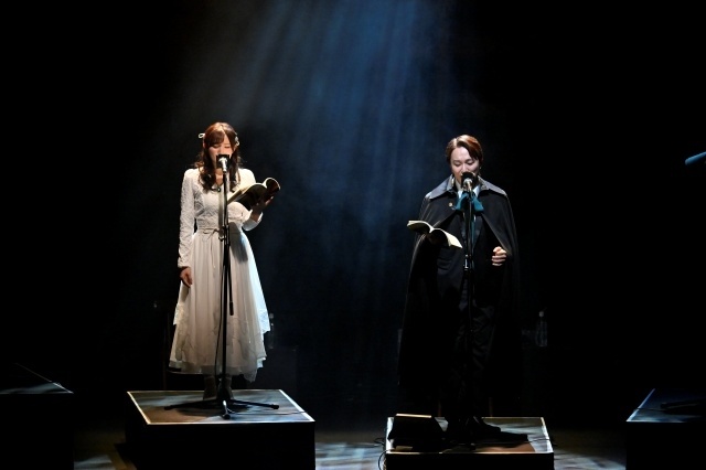 音楽朗読劇「オペラ座の怪人」初日公演の舞台写真が到着！　阿座上洋平さん、鈴木達央さん、伊達さゆりさん、安野希世乃さんら声優陣が回替わりで出演-4