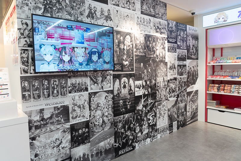 『BanG Dream!』初の常設オフィシャルストアが池袋に誕生！　限定グッズも豊富な「BanG Dream! STORE」店内レポート-4