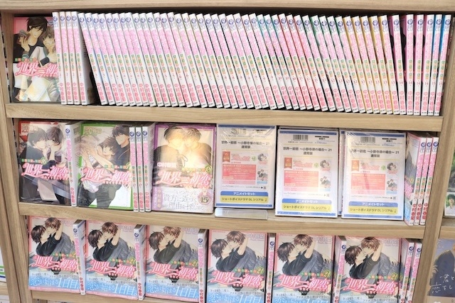 Blu-ray「にじさんじ WORLD TOUR 2025 Singin’ in the Rainbow！名古屋公演」やコミックス『まって、好き。(3)』が発売！　ほか［今日のアニメイト池袋本店］-6