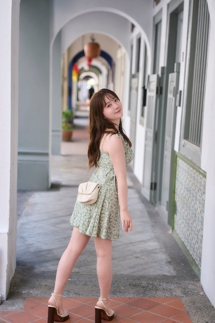 伊藤彩沙さんの最新写真集が6月24日に発売！　タイトルは「アヤサージュ」に決定、表紙＆先行カット公開-3