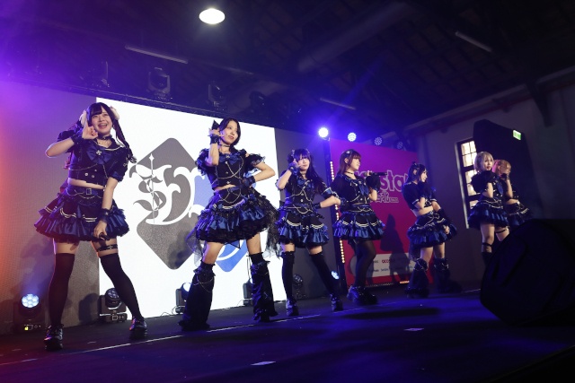 1月デビューの個性派アイドル・VVSiS（ビビシス）が、「TIF ASIA TOUR × acosta!＠台北」で初の海外公演に出演！-2