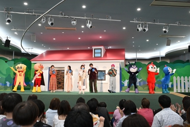 映画『それいけ！アンパンマン　パンタンと約束の星』「みんなで冒険へ！出発イベント」公式レポートが到着！　戸田恵子さん、土屋太鳳さん、EXIT・りんたろー。さん＆兼近大樹さんら登壇-12