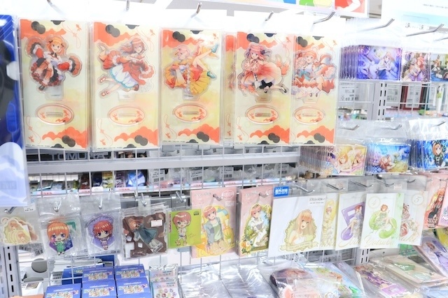 フェア「TVスペシャルアニメ『五等分の花嫁＊』五つ子お誕生日フェア2026 in アニメイト」が開催中！　コミックス『呪術廻戦≡(3)』が発売！　ほか［今日のアニメイト池袋本店］-2