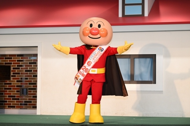 映画『それいけ！アンパンマン　パンタンと約束の星』「みんなで冒険へ！出発イベント」公式レポートが到着！　戸田恵子さん、土屋太鳳さん、EXIT・りんたろー。さん＆兼近大樹さんら登壇-2