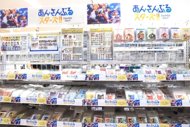フェア「LiSAnniversaryフェア in アニメイト[Spring]」や「ヘルヴァ・ボス　アニメイトフェア」が開催中！　ほか［今日のアニメイト池袋本店］-16