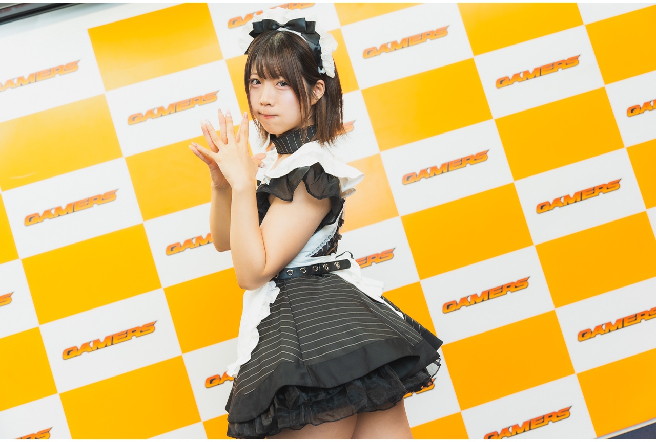 ニャロメニアが肩出し×フリルのメイド服で登場【ゲマコス撮り下ろしグラビア】