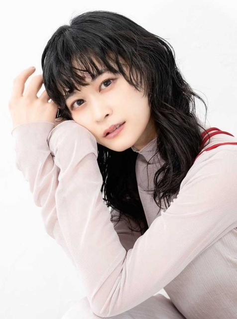 『ヤニねこ』妹子役に本泉莉奈さんが決定！　公式インタビュー公開｜「妹子ちゃんと出会って、ツッコミについて考える時間が増えました」-2