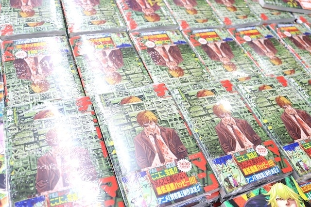 フェア「アニメ「ガールズバンドクライ」×くまみね サテライトポップアップ@アニメイト」が開催中！　コミックス『銀魂 3年Z組銀八先生(1)』が発売！　ほか［今日のアニメイト池袋本店］-15